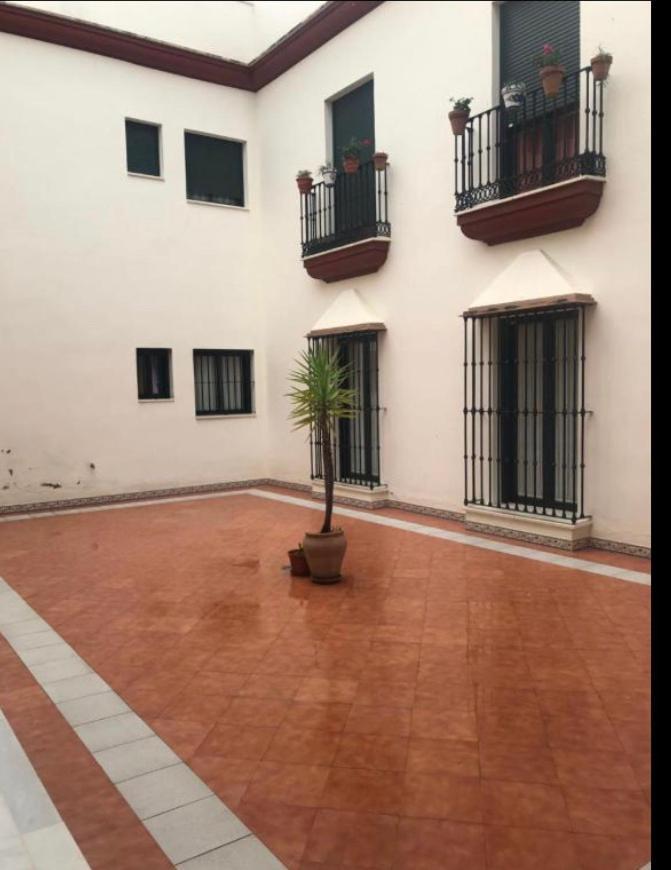 Apartamento En Pleno Centro De Marchena 3 Dormitorios 3 Banos Privados Dış mekan fotoğraf