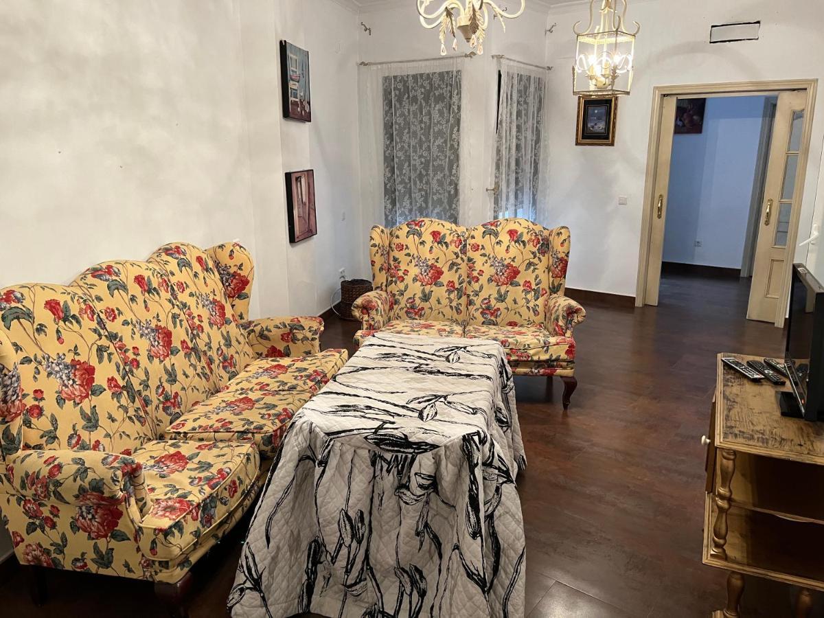 Apartamento En Pleno Centro De Marchena 3 Dormitorios 3 Banos Privados Dış mekan fotoğraf