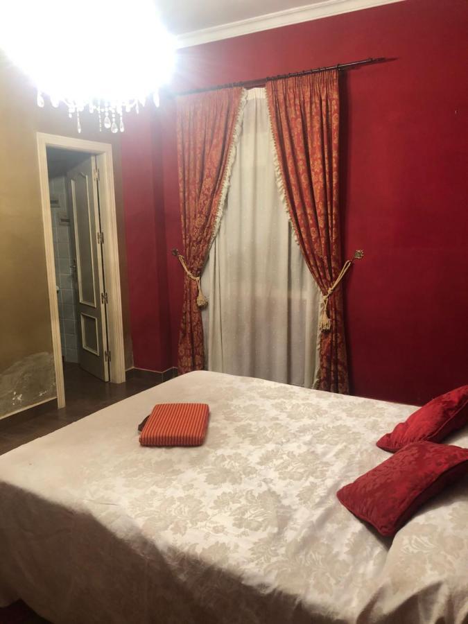Apartamento En Pleno Centro De Marchena 3 Dormitorios 3 Banos Privados Dış mekan fotoğraf
